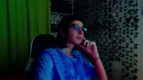 Andy Gray online show from 10-04-25, 12:14