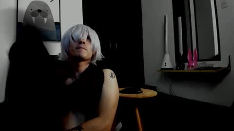 andy_henneg online show from 11-25-25, 03:17