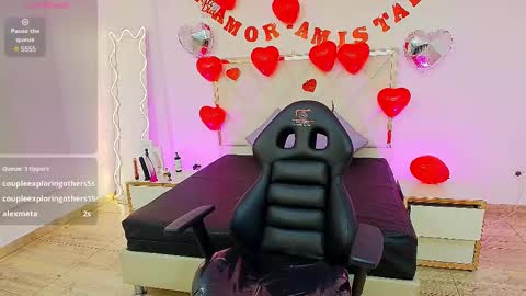 Snapshot of andy_tay1 chatting on 02-19-25, 09:39 Andy tay online show from 02-19-25, 09:39