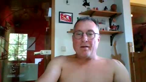 Snapshot of andybayern chatting on 06-03-26, 03:50 andybayern online show from 06-03-26, 03:50