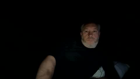 Snapshot of andyberg8 chatting on 01-12-25, 11:36 Andy online show from 01-12-25, 11:36