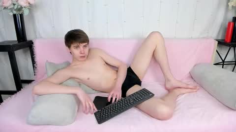 Mandy and Andy online show from 03-01-26, 07:16