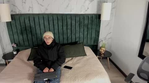 Andy Joy  online show from 11-11-25, 11:10