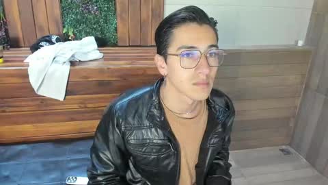 Snapshot of andyjoy_ chatting on 04-23-26, 10:58 Andy Joy online show from 04-23-26, 10:58