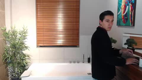 Snapshot of andyjoy_ chatting on 04-25-26, 01:41 Andy Joy online show from 04-25-26, 01:41