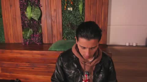 Snapshot of andyjoy_ chatting on 05-11-26, 11:27 Andy Joy online show from 05-11-26, 11:27