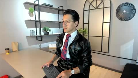 Snapshot of andyjoy_ chatting on 05-18-26, 11:49 Andy Joy online show from 05-18-26, 11:49
