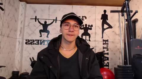 Snapshot of andyjoy_ chatting on 07-03-26, 11:38 Andy Joy online show from 07-03-26, 11:38