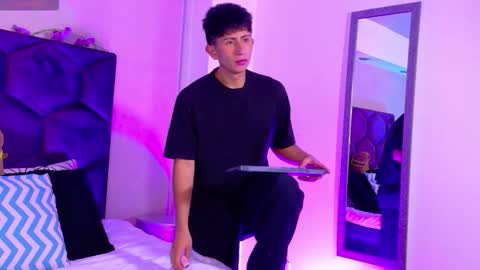 Snapshot of andyjustgame_ chatting on 03-13-26, 04:52 andyjustgame online show from 03-13-26, 04:52