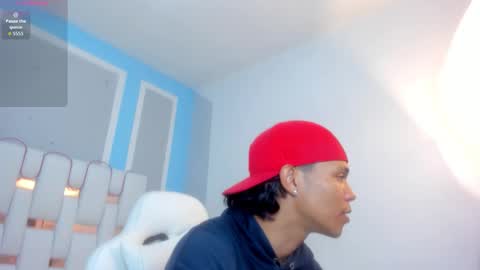 Snapshot of andykings_1 chatting on 01-15-26, 04:17 Andy Kings online show from 01-15-26, 04:17