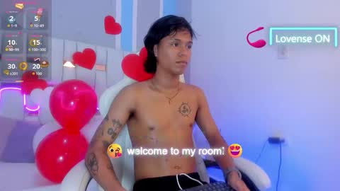 Snapshot of andykings_1 chatting on 02-15-26, 07:51 Andy Kings online show from 02-15-26, 07:51