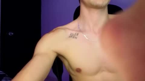 Snapshot of andykoch chatting on 11-19-25, 03:39 Andy online show from 11-19-25, 03:39