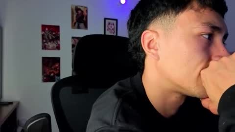 Snapshot of andykoch chatting on 12-13-25, 08:36 Andy online show from 12-13-25, 08:36