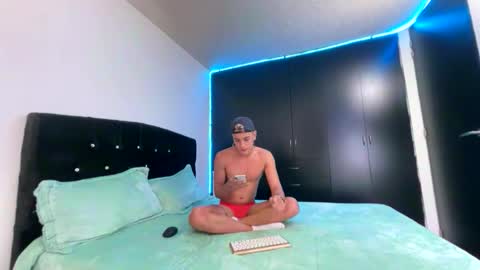 Its Andy Bitch online show from 03-18-26, 08:45