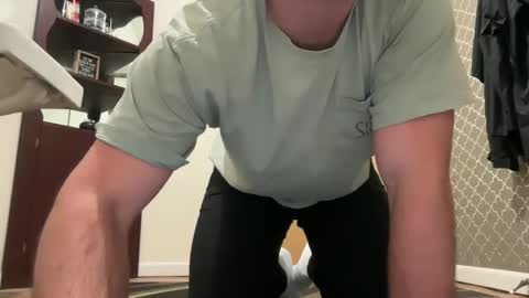 Snapshot of andysstuff976 chatting on 01-11-26, 04:34 andysstuff976 online show from 01-11-26, 04:34