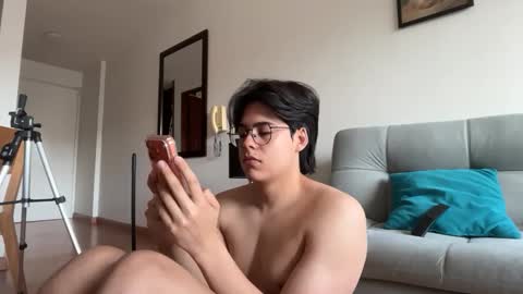 Snapshot of andyuwuu chatting on 05-15-26, 06:48 andyuwuu online show from 05-15-26, 06:48