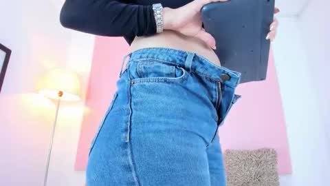 Snapshot of andyylove_jk chatting on 01-07-26, 02:08 Andy online show from 01-07-26, 02:08