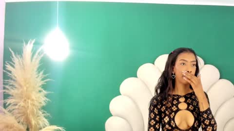 Snapshot of aneesaval chatting on 12-30-24, 12:20 ANEE SAVAL online show from 12-30-24, 12:20