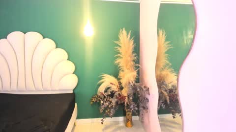 Snapshot of aneesaval chatting on 01-14-25, 03:15 ANEE SAVAL online show from 01-14-25, 03:15