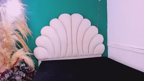 Snapshot of aneesaval chatting on 02-07-25, 06:24 ANEE SAVAL online show from 02-07-25, 06:24