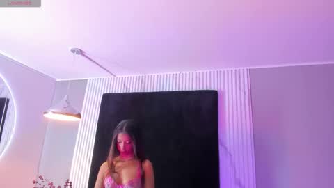 Snapshot of aneesaval chatting on 10-04-25, 12:03 ANEE SAVAL online show from 10-04-25, 12:03