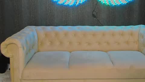Snapshot of anemariejolie chatting on 01-09-25, 08:44 Anne online show from 01-09-25, 08:44