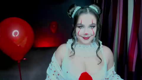 Aneta online show from 10-31-25, 01:01