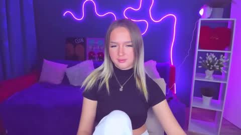 Anfisa online show from 02-11-25, 02:57