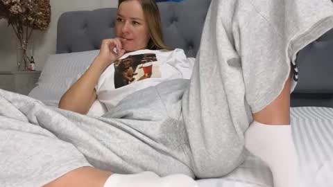 Snapshot of ange1ok chatting on 03-13-26, 03:29 ange1ok online show from 03-13-26, 03:29