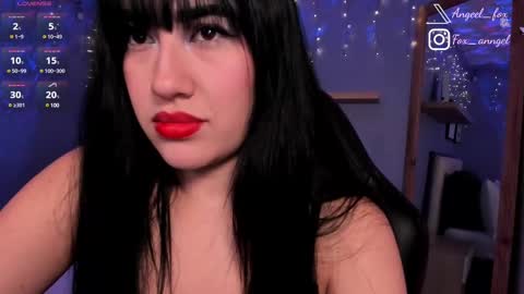 Snapshot of angeel_fox chatting on 03-08-25, 02:55 Angel online show from 03-08-25, 02:55