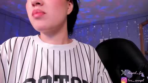 Snapshot of angeel_fox chatting on 03-11-25, 07:48 Angel online show from 03-11-25, 07:48