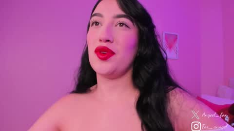 Snapshot of angeel_fox chatting on 09-10-25, 02:00 Angel online show from 09-10-25, 02:00
