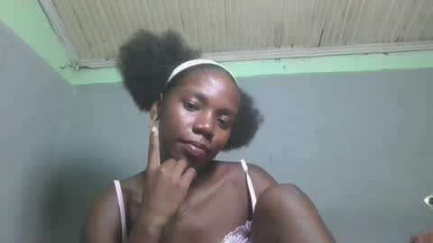 Snapshot of angeeliine chatting on 05-04-26, 12:45 angeeliine online show from 05-04-26, 12:45