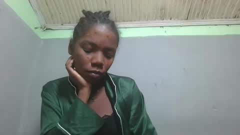 Snapshot of angeeliine chatting on 05-09-26, 09:36 angeeliine online show from 05-09-26, 09:36