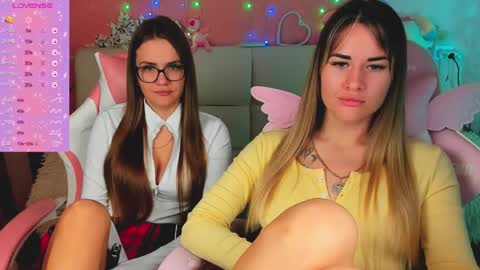 Ivanna and Jessica online show from 04-25-26, 03:09