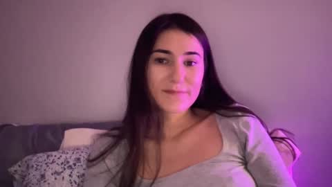 Angel baby anna online show from 10-24-25, 01:35