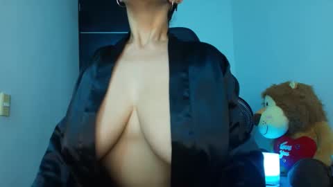angel blackhot online show from 04-14-26, 03:12