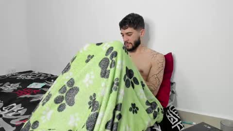 Snapshot of angel_damons_ chatting on 02-10-25, 04:25 Angel Damons online show from 02-10-25, 04:25