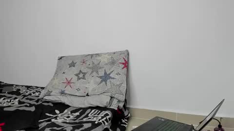 Snapshot of angel_damons_ chatting on 02-24-25, 07:52 Angel Damons online show from 02-24-25, 07:52