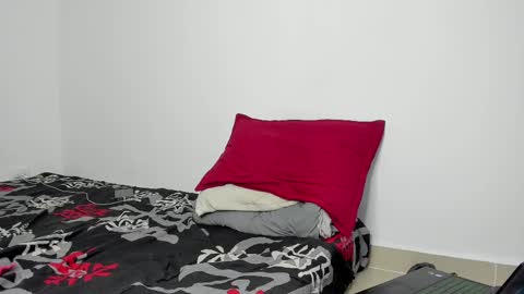 Snapshot of angel_damons_ chatting on 03-01-25, 07:15 Angel Damons online show from 03-01-25, 07:15