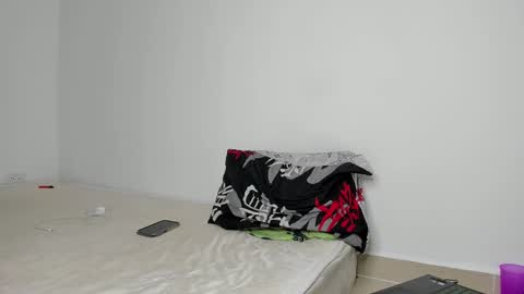 Snapshot of angel_damons_ chatting on 03-12-25, 04:13 Angel Damons online show from 03-12-25, 04:13