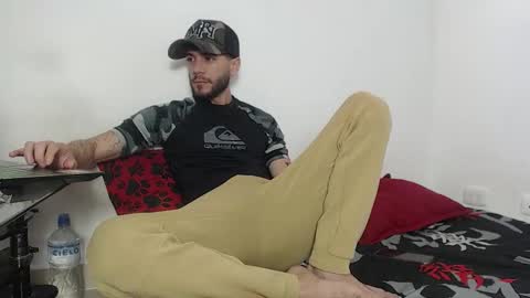 Snapshot of angel_damons_ chatting on 10-19-25, 02:18 Angel Damons online show from 10-19-25, 02:18