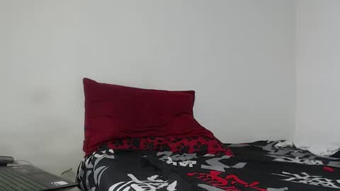 Snapshot of angel_damons_ chatting on 11-15-25, 06:37 Angel Damons online show from 11-15-25, 06:37