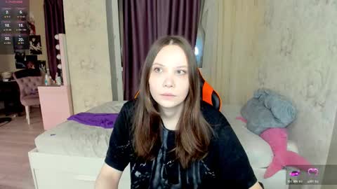 Fallen Angel online show from 10-30-25, 12:12