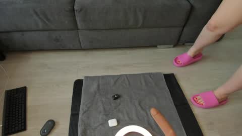 Viktoria online show from 05-03-26, 12:00