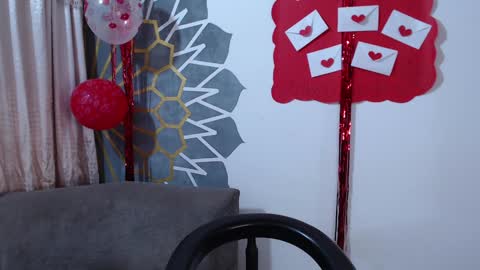 Snapshot of angel_girl10 chatting on 01-31-25, 10:31 Angel Girl online show from 01-31-25, 10:31