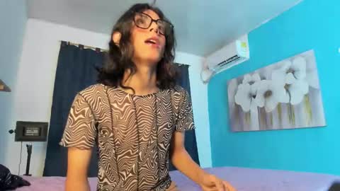 Angel of your dreams online show from 09-14-25, 02:44