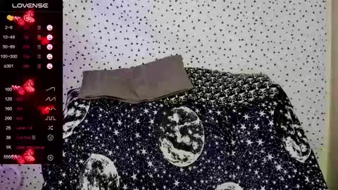 Snapshot of angel_julles chatting on 02-14-26, 05:15 Angel Dust online show from 02-14-26, 05:15