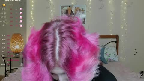 Snapshot of angel_julles chatting on 05-30-26, 10:18 Angel Dust online show from 05-30-26, 10:18