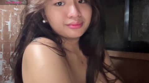 Snapshot of angel_kianna chatting on 02-13-25, 03:03 callmekianna online show from 02-13-25, 03:03